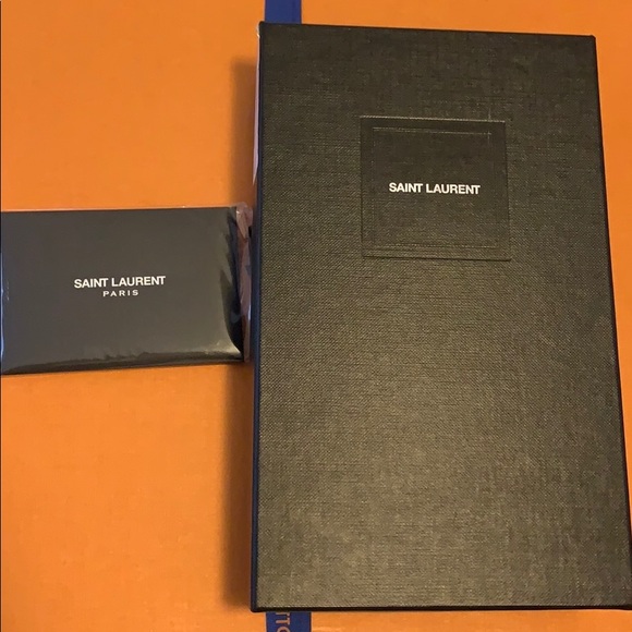 Brand New YSL Saint Laurent Monogram Flap Wallet - Picture 3 of 3